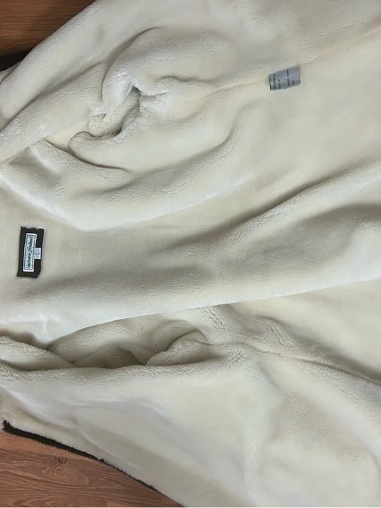 Stephanie Andrew’s Suede Hooded Shearling Jacket with Cream Lining Leather - Picture 2 of 7